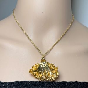 Gold Tone Kale Necklace